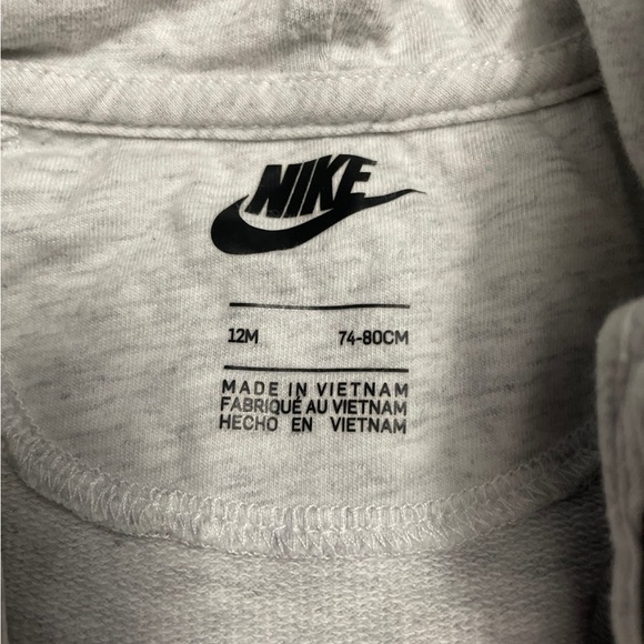 Nike bundle - Picture 5 of 7